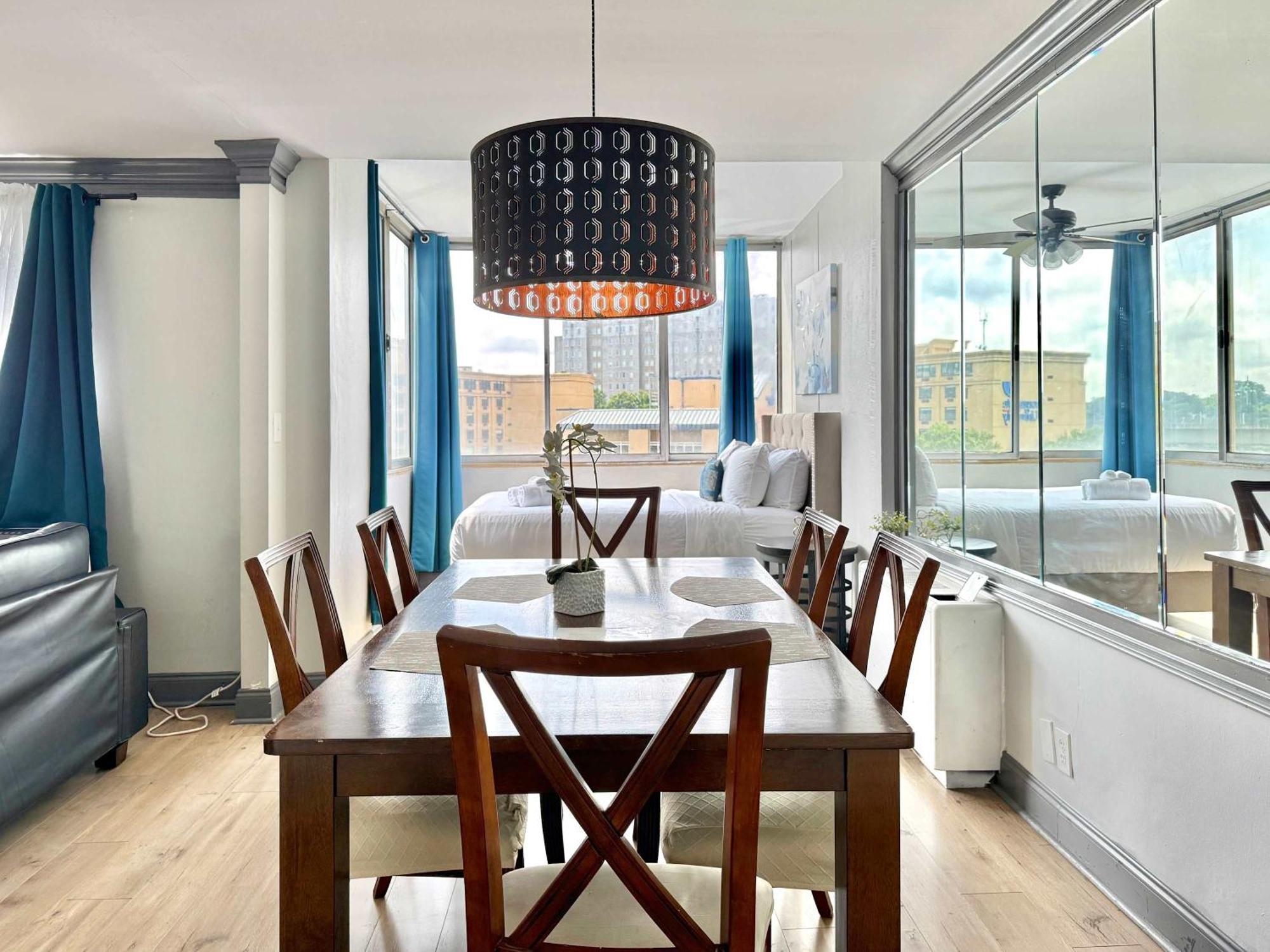 Downtown 24H Concierge 3 Bds 2Br Onsite Parking Lm706 Daire Atlanta Dış mekan fotoğraf